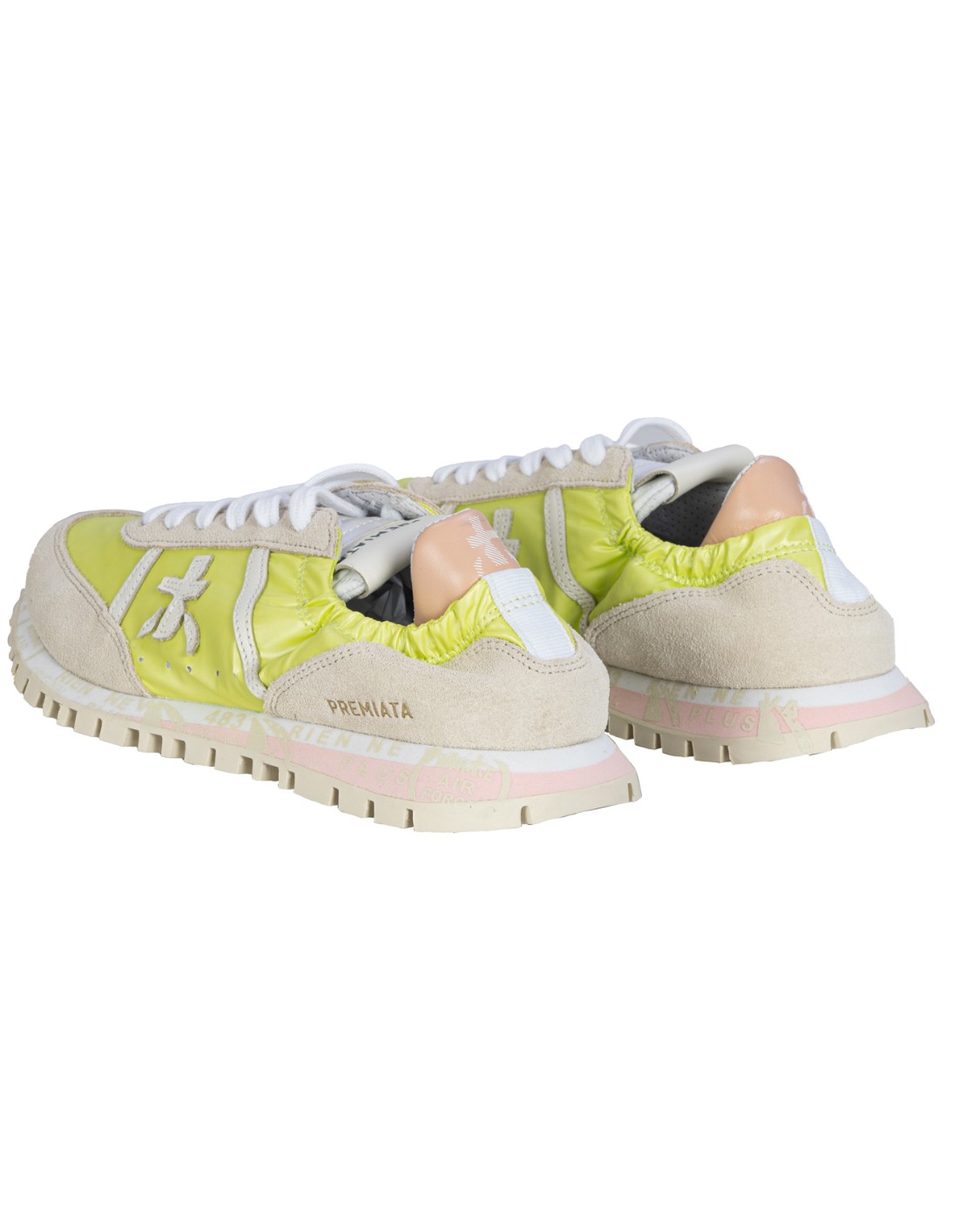 shop PREMIATA Saldi Scarpa: Premiata sneakers SEAND var. 6248.
Modello che ricorda una ballerina arricciata.
Altezza Suola 2,5 cm.
Composizione Suola: 50% Micro 50% Gomma.
Composizione Tomaia: 45% Pelle di vitello 40% PL 15% PU.
Composizione Fodera: 100% Pelle di capra.
Fabbricato in Vietnam.. SEAND-6248 number 9278277